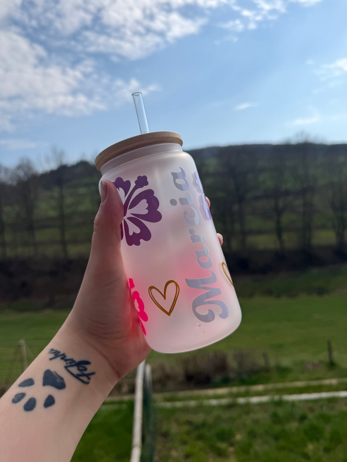 Glass cup