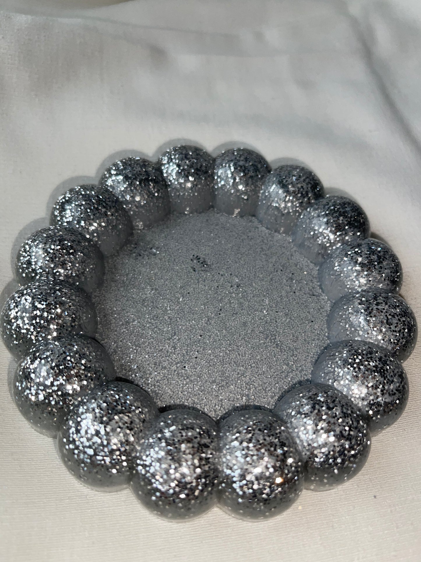 Round plate