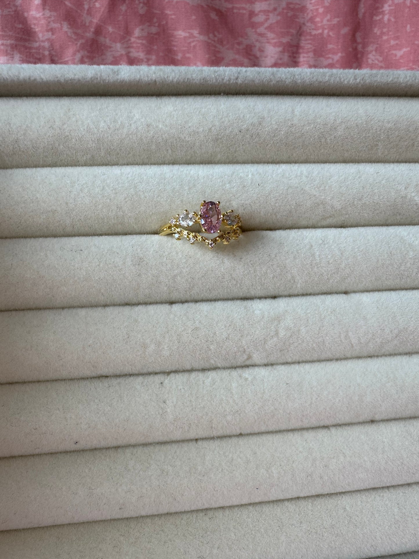 Ring Sara