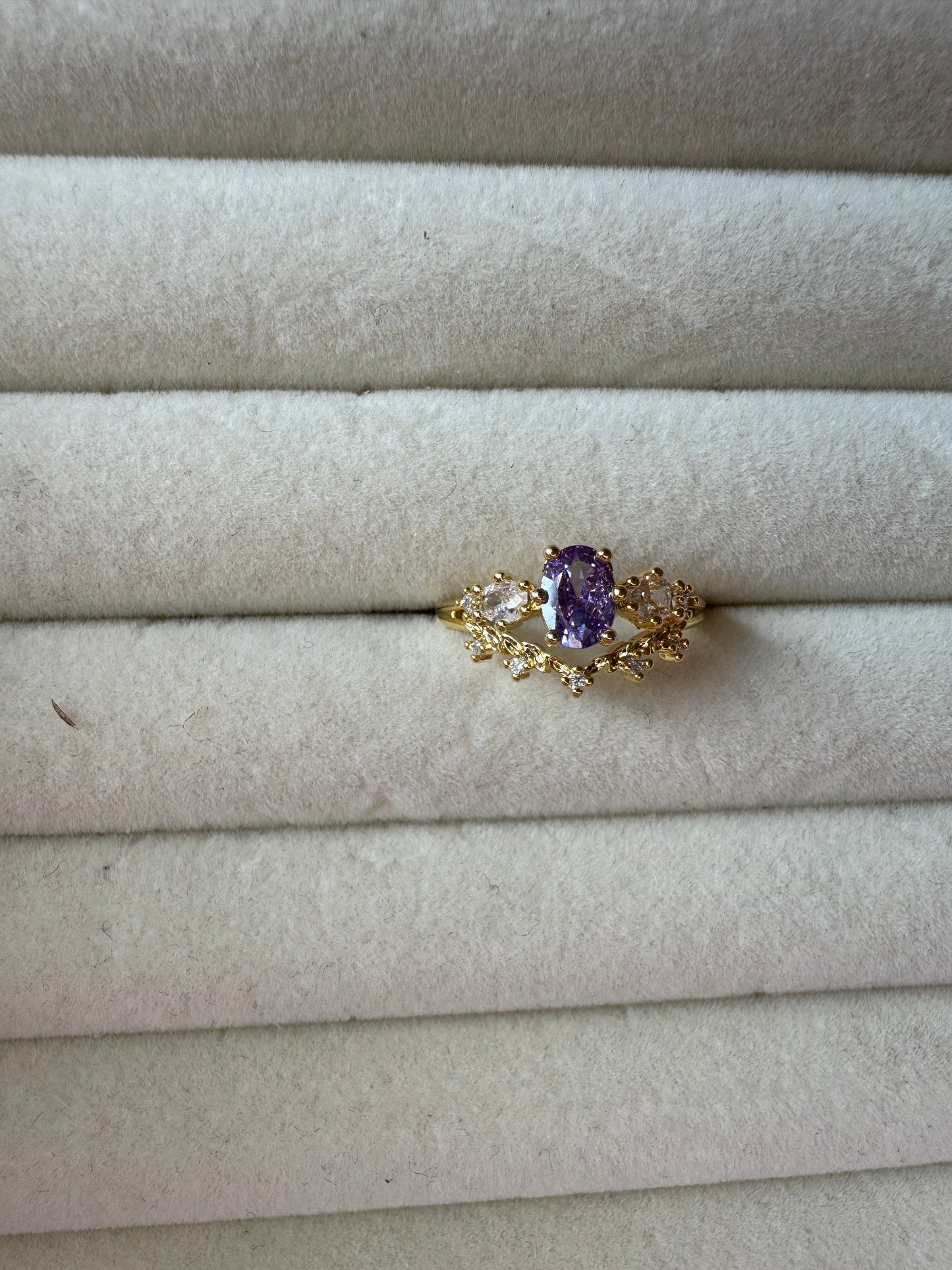 Ring Sara