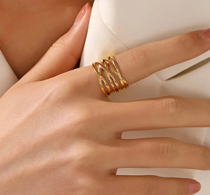 Ring Analeia